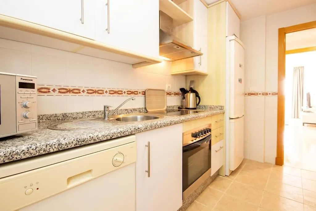 דירות Buenas Noches Penthouse With Roof Terrace, Bbq, Pool- And Sea Views