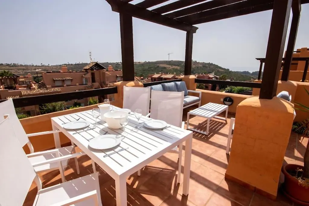 Penthouse With Roof Terrace, Bbq, Pool- And Sea Views Apartman Buenas Noches